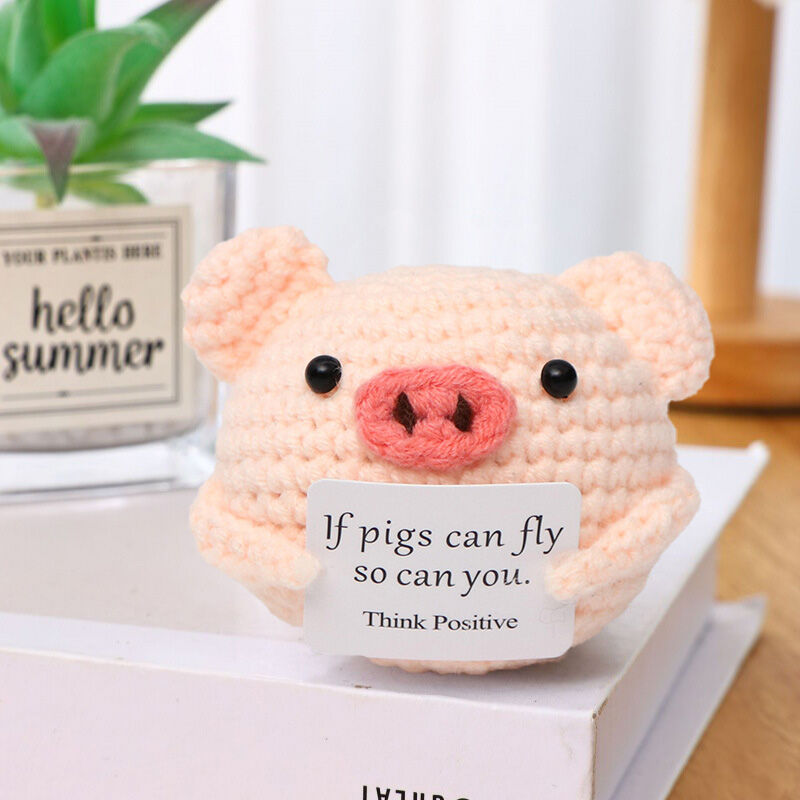 Cerdito gordo de ganchillo hecho a mano, un bonito regalo para tus amigos.