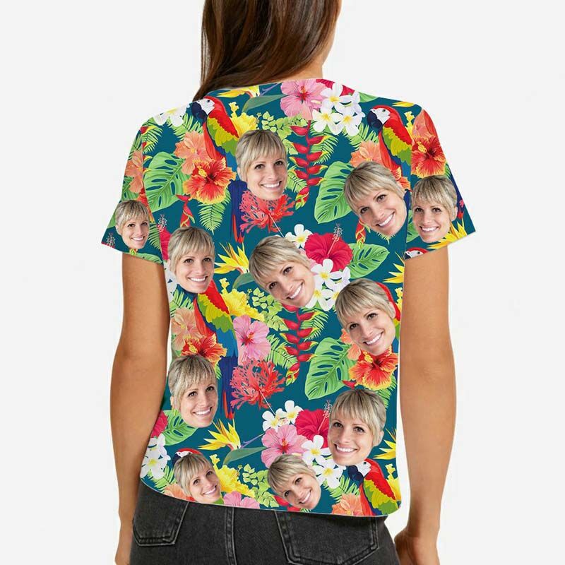 T-shirt hawaïen personnalisé imprimé avec une grappe de fleurs colorées
