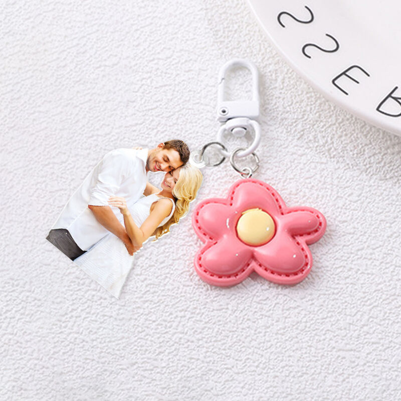 Personalized Acrylic Photo Keychain With Flower Decoration Cute Gift