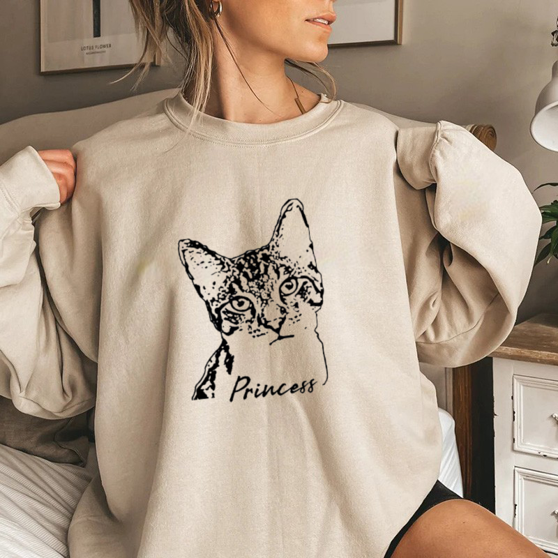 Personalized Sweatshirt with Custom Pet Sketch Picture and Name for Pet-loving Mom