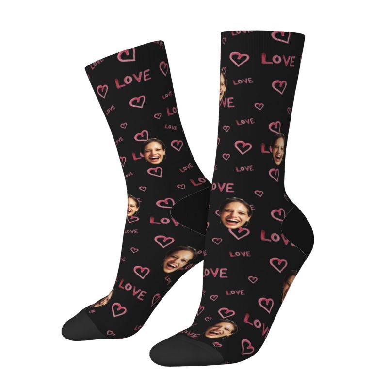 Calcetines faciales personalizados de texto de corazón de amor de San Valentín