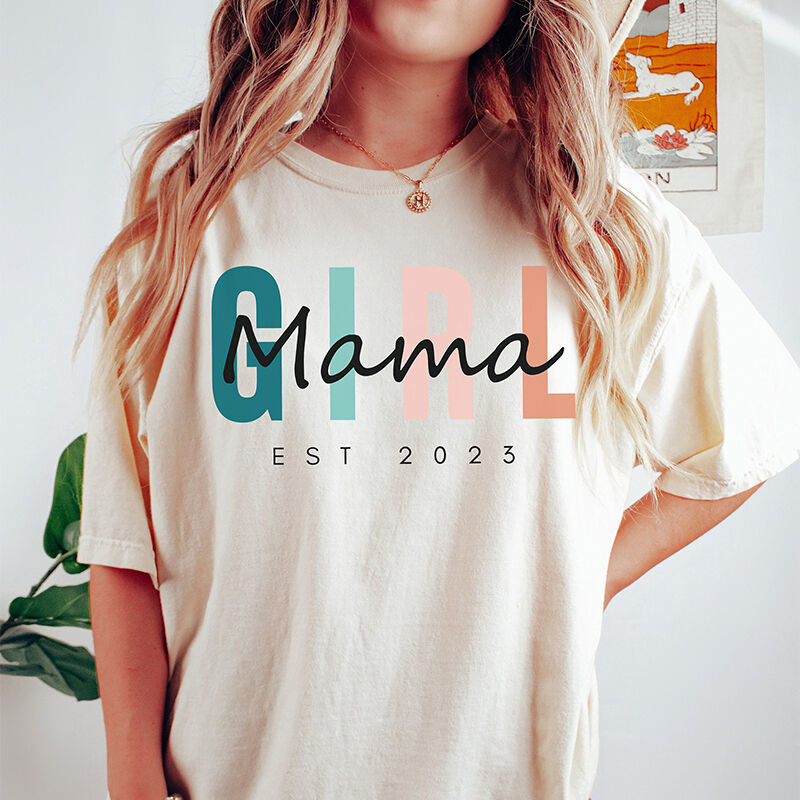 Personalisiertes T-Shirt Mädchen und Junge Mama mit individuellem Datum Design Attraktives Geschenk zum Muttertag