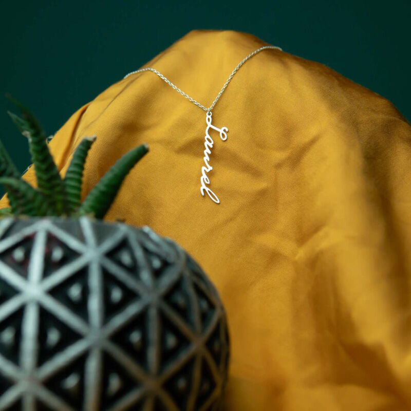 Collier avec nom personnalisé Cadeau de Noël exquis pour les amis