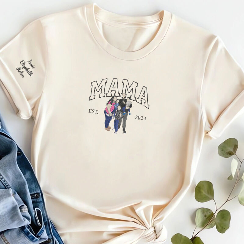 Personalized T-shirt Embroidered Custom Family Photo Mama Warm Design Exquisite Gift for Mother's Day