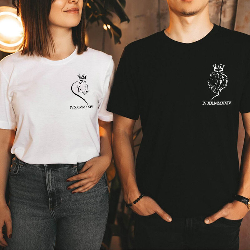 Gepersonaliseerd T-shirt Lion King Couple Crown Design met aangepaste Romeinse cijfers Datum cadeau voor geliefden