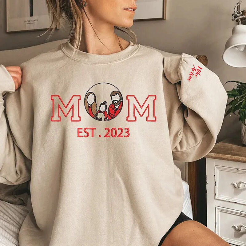Gepersonaliseerd sweatshirt met geborduurde familiefoto met mama-ontwerp Geweldig Moederdagcadeau