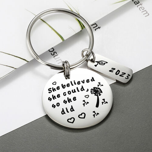 "Abschluss Geschenk"  Personalisierter Schlüsselanhänger mit Wunschgravur