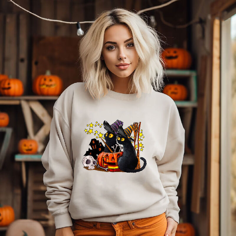 Sporty Sweatshirt with Magical Wizard Cat Beautiful Halloween Present