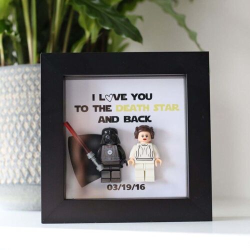 "I Love You to The Death Star And Back" Cornice Personalizzato con Incisione