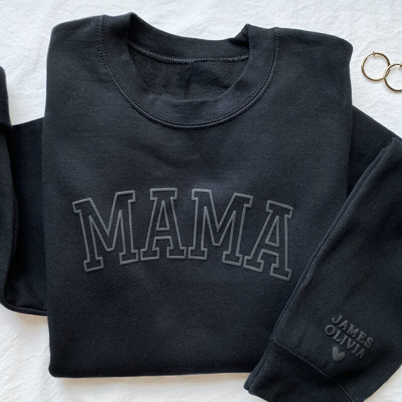 Personalisiertes Sweatshirt mit 3D-Text als Muttertagsgeschenk