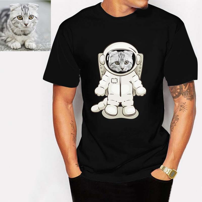 T-shirt personnalisé avec photo d'un mignon astronaute de compagnie