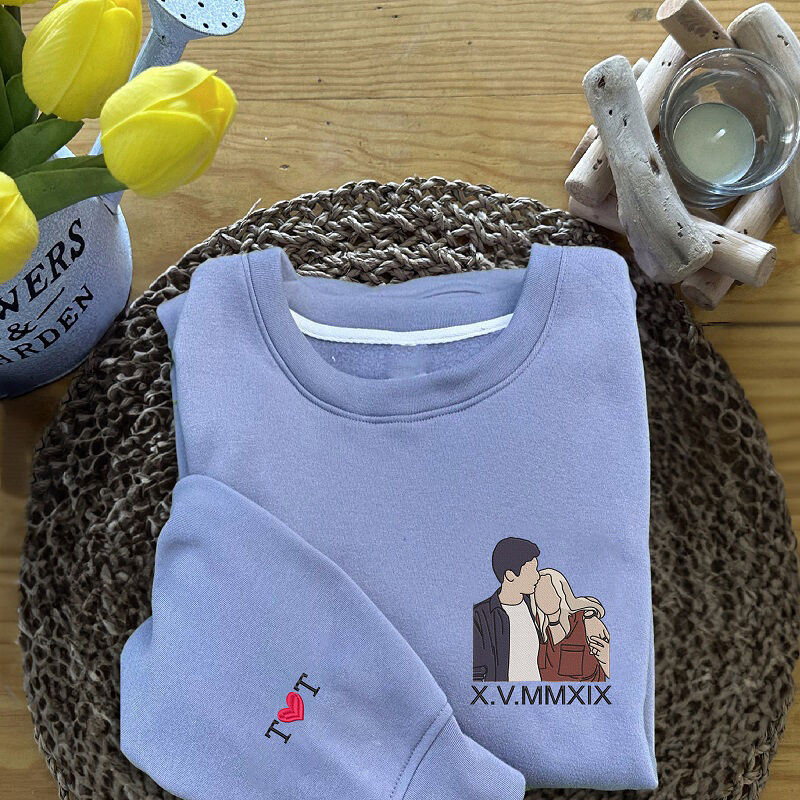 Personalisiertes Sweatshirt bestickt Foto mit benutzerdefinierten römischen Ziffern Datum Großes Geschenk für Paar Jahrestag