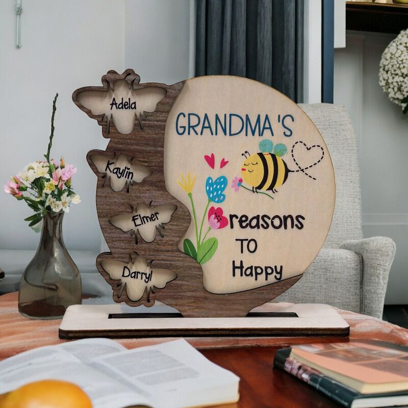 Personalized Name Frame with Bee Pattern Cute Present for Mother's Day