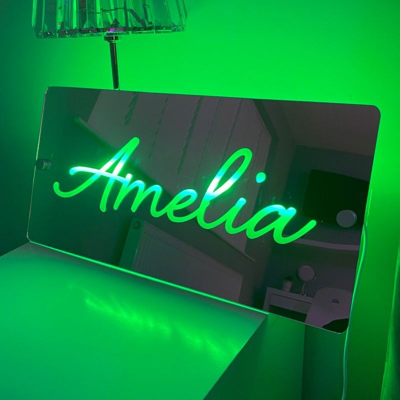 カスタマイズ 文字入れ LED ミラー 発光 ライト 壁掛け 12色変化 屋内装飾 リモコン付き 壁フック付き