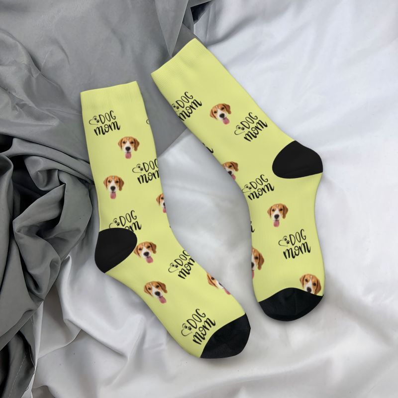 Calzini personalizzati con il volto di "Mamma cane" sono un regalo per gli amanti degli animali domestici