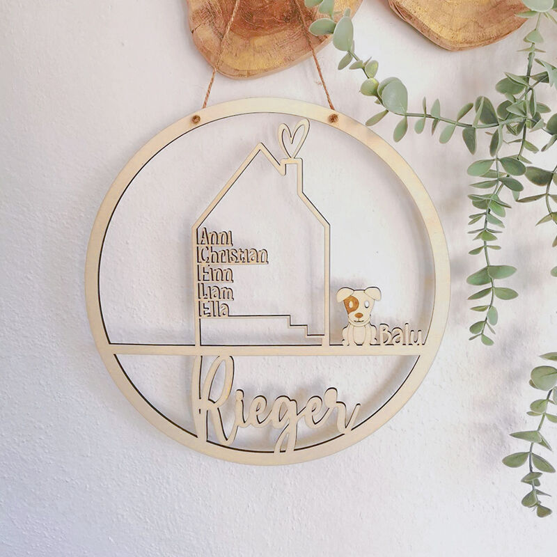 Personalized Wooden Sign House Door Decor Custom Names and Pet Home Design Warm Gift for Family