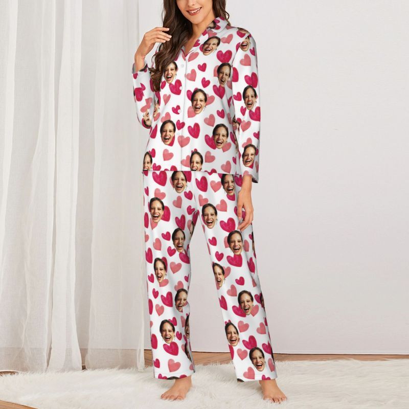 Personalisierte Pyjamas benutzerdefinierte Foto Pink Love Heart Style Design Vibrant Cute Geschenk für ihre Familie