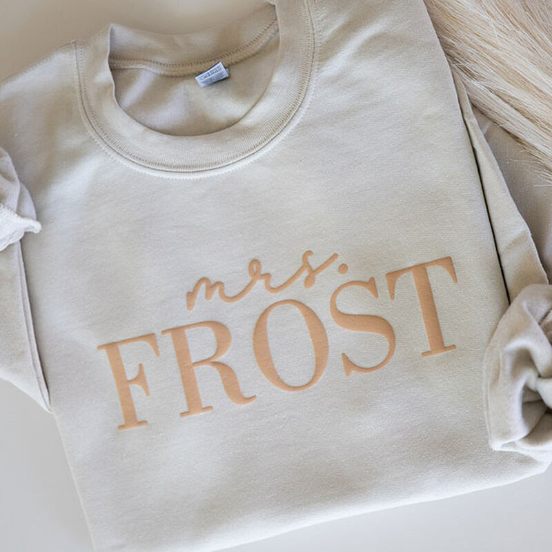 Personalisiertes Sweatshirt Puff Druck benutzerdefinierte Familienname Design perfektes Geschenk für Hochzeit Braut Freunde