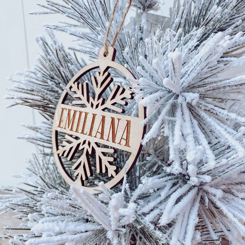 Personalized Name Round Wooden Snowflake Christmas Decoration