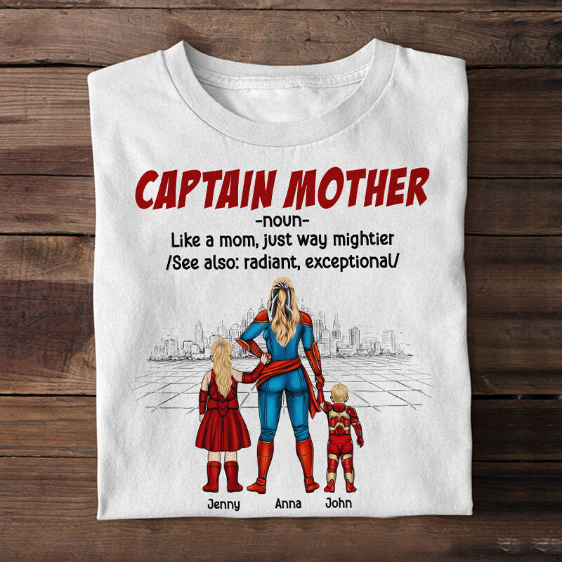 Personalisiertes T-Shirt Captain Mother Custom Hero Pattern Design Attraktives Geschenk zum Muttertag