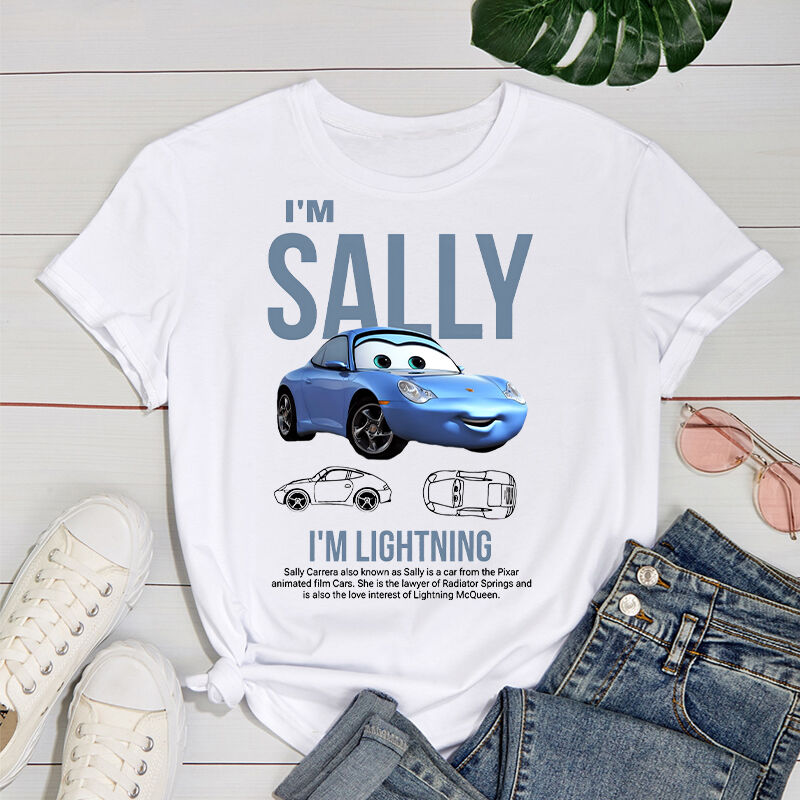 Camiseta personalizada coche de carreras Atractivo regalo para su ser querido con un diseño de dibujos animados en pareja