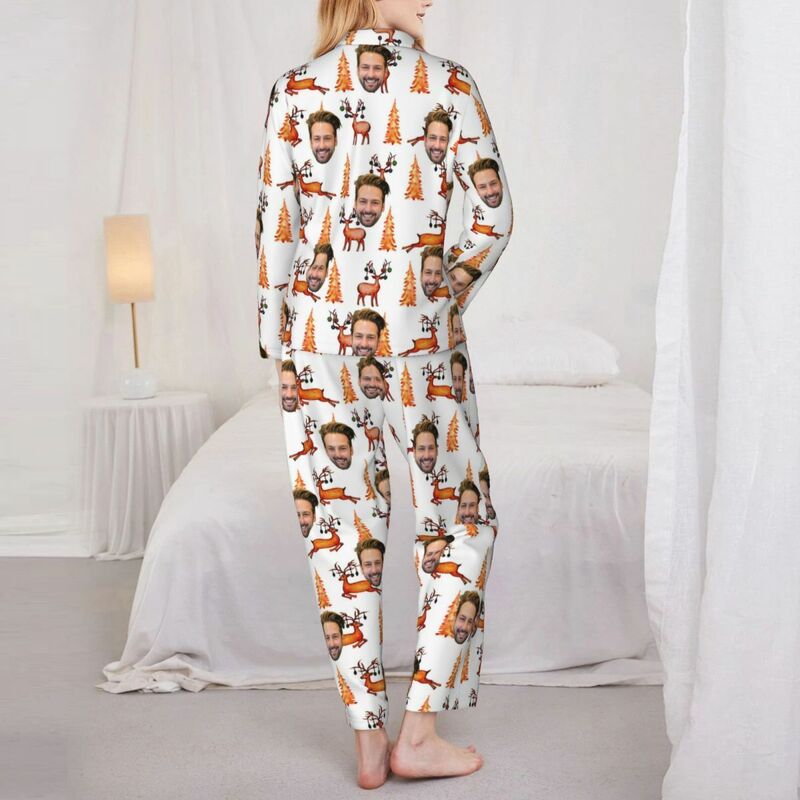 Personalisierte Pyjamas mit individuellem Foto Weihnachtsbaum Rentier Orangener Stil Design Warmes Geschenk für die Familie