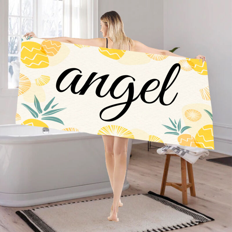 Custom Name Bath Towel with Pineapple Pattern Creative Birthday Gift