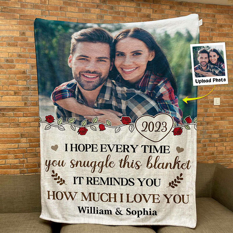 Personalized Picture Blanket with Red Rose Pattern Beautiful Gift for Valentine's Day