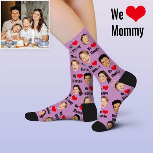 Chaussettes "J'aime ma famille" personnalisées avec photo du visage imprimée avec Nous aimons maman