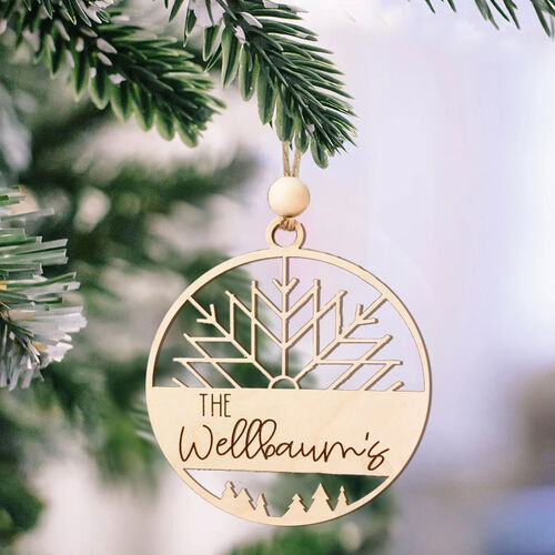 Personalisiertes Familienname Schneeflocke Weihnachtsornament