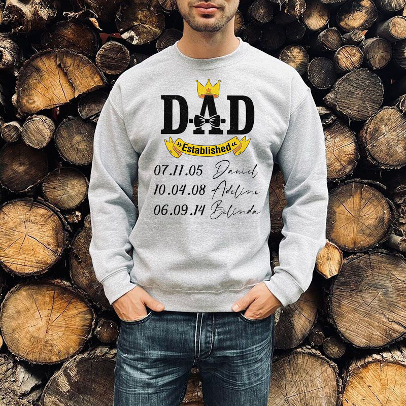 Personalized Sweatshirt Cartoon Crown with Custom Name And Date Father's Day Gift