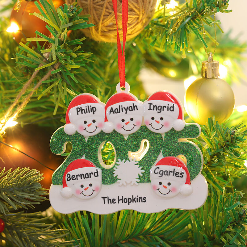 Personalized Christmas Ornaments Customized with Family Names Heartwarming Gift