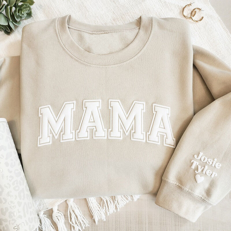Personalisierte Sweatshirt Puff Druck MAMA Design mit benutzerdefinierten Namen Perfektes Geschenk zum Muttertag
