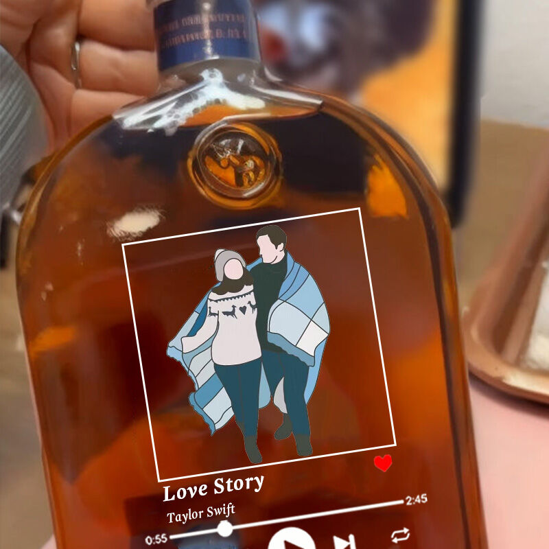 Botella de whisky con foto personalizada y canción personalizada. Regalo creativo para tu amor.