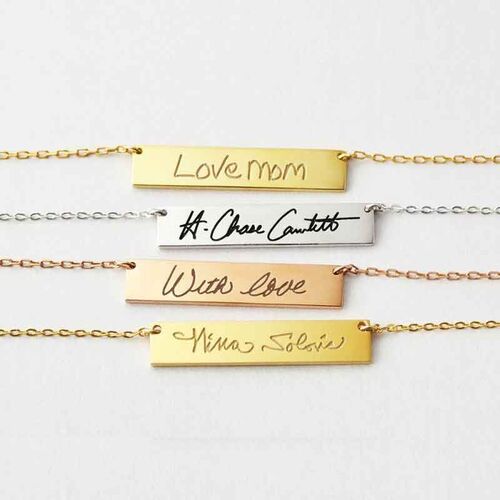 Collana Barra Personalizzata con Nome Scrittura a Mano per Mamma