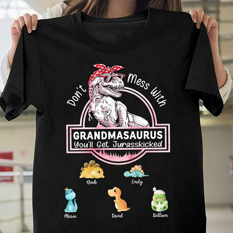 Personalized T-shirt Mamasaurus with Optional Cartoon Dinosaurs Pattern Creative Gift for Mother's Day