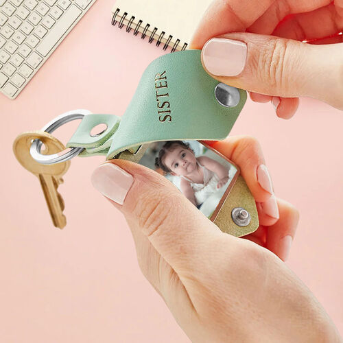 Llavero de piel personalizado con mini foto dentro y grabado regalo para él
