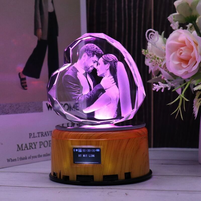 Personalized 3D Bluetooth Photo Crystal Heart Polyhedron With Speaker Lamp Base