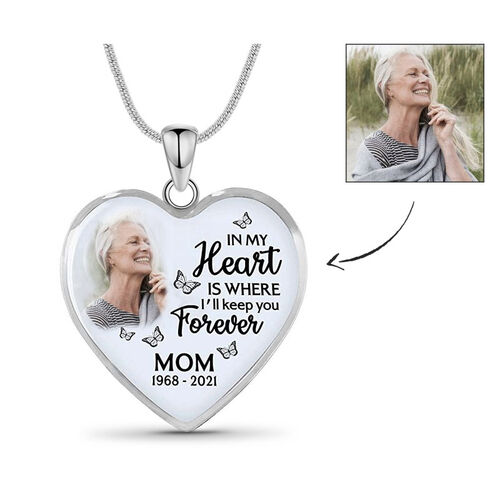 Colgante personalizado de foto de madre con grabado en forma de corazón