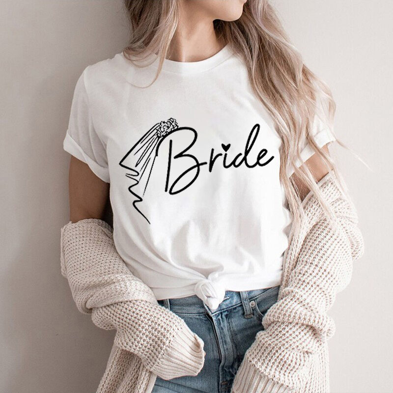 T-shirt personnalisé Bride Squad avec voile de mariage Cadeau créatif pour l'enterrement de vie de jeune fille