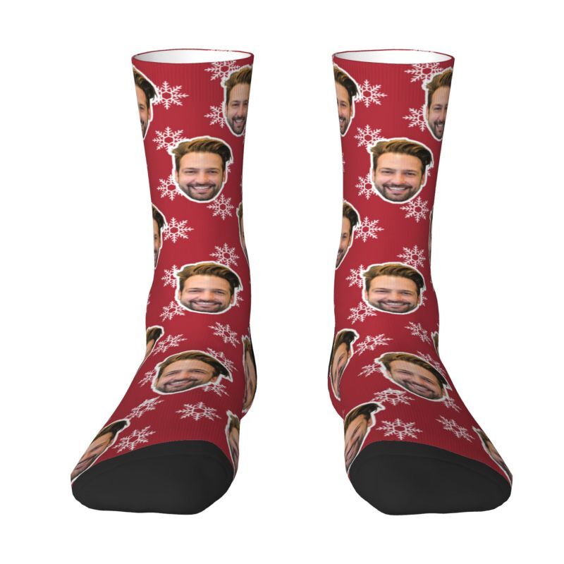 Personalisierte Socken mit Gesicht und Schneeflockenmuster als Weihnachtsgeschenk für Paare