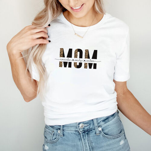 Personalisiertes T-Shirt Leopard Print Mutter mit benutzerdefinierten Namen zum Muttertag