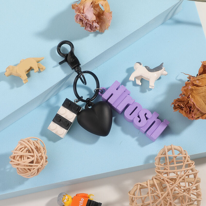 Porte-clés 3D personnalisé avec accessoires en forme de cœur, cadeau de Noël amusant pour petite amie