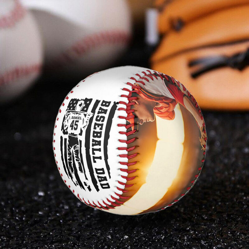 Gepersonaliseerde honkbal met naam en nummer voor papa