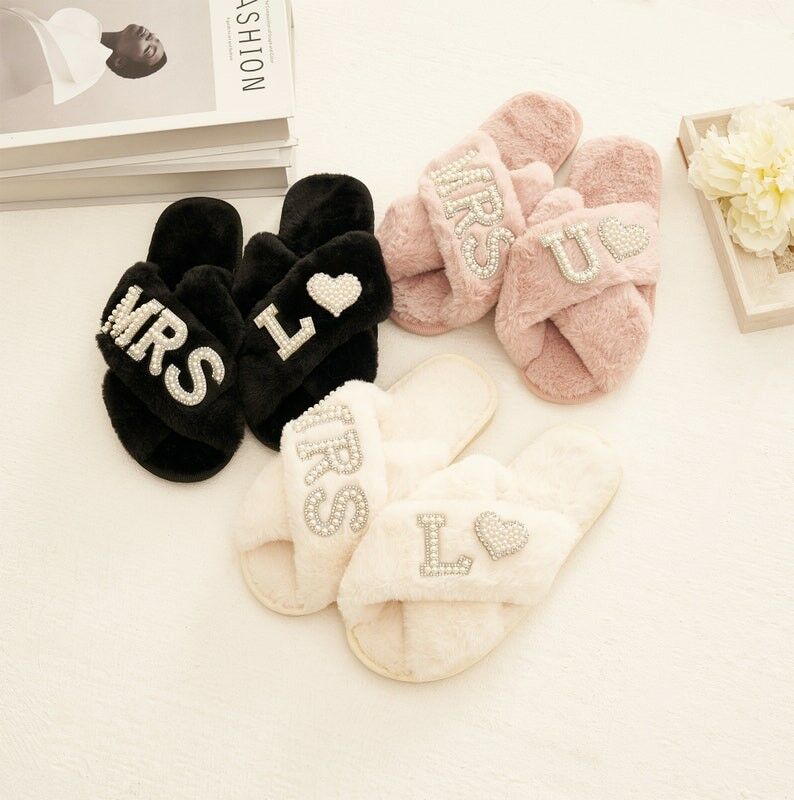 Personalized Fluffy Slippers Custom Pearl Lettering Exquisite Gift For Wedding