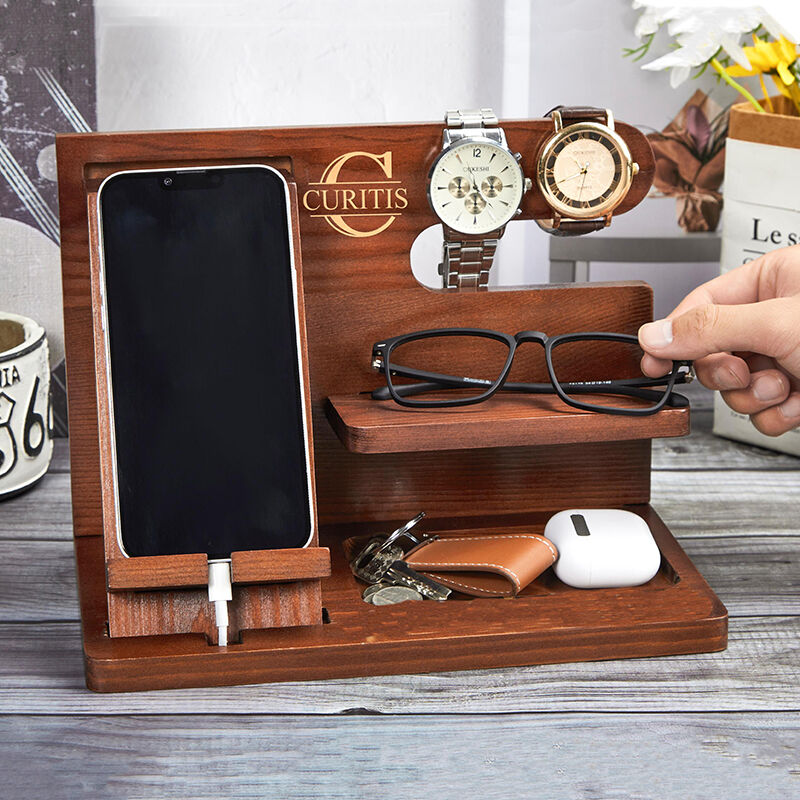 Persoonlijke bureau-organisator Telefoon-docking-station Houten stand Aangepast design Nuttig cadeau voor hem