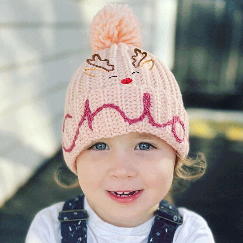 Bonnet enfant avec élan brodé au nom de l'enfant Cadeau de Noël