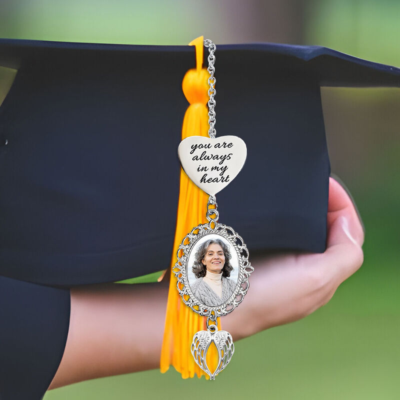 "You're Always in My Heart" Custom Graduation Tassels Add Photos to Commemorate Deceased Loved Ones
