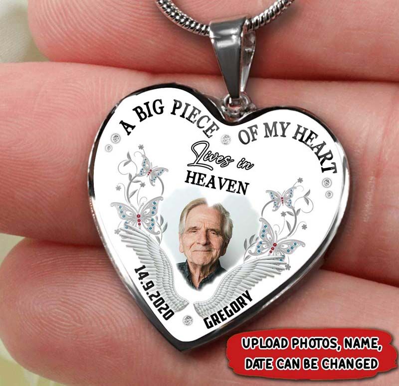 Personalisierte "Ein großes Stück meines Herzens lebt im Himmel" Gedenken Foto Halskette