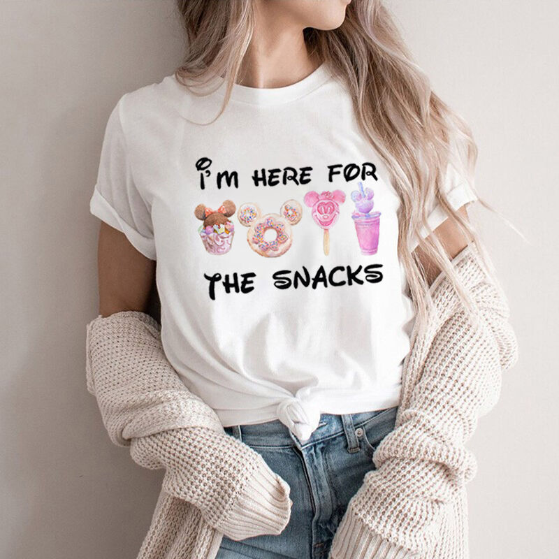 Personalized T-shirt I'm Here For The Drinks and Snacks with Yummy Food Pattern Fun Gift for Lovers